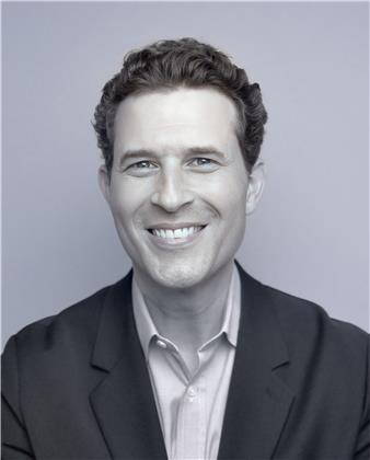 WN profile photo_Shiseido colorized